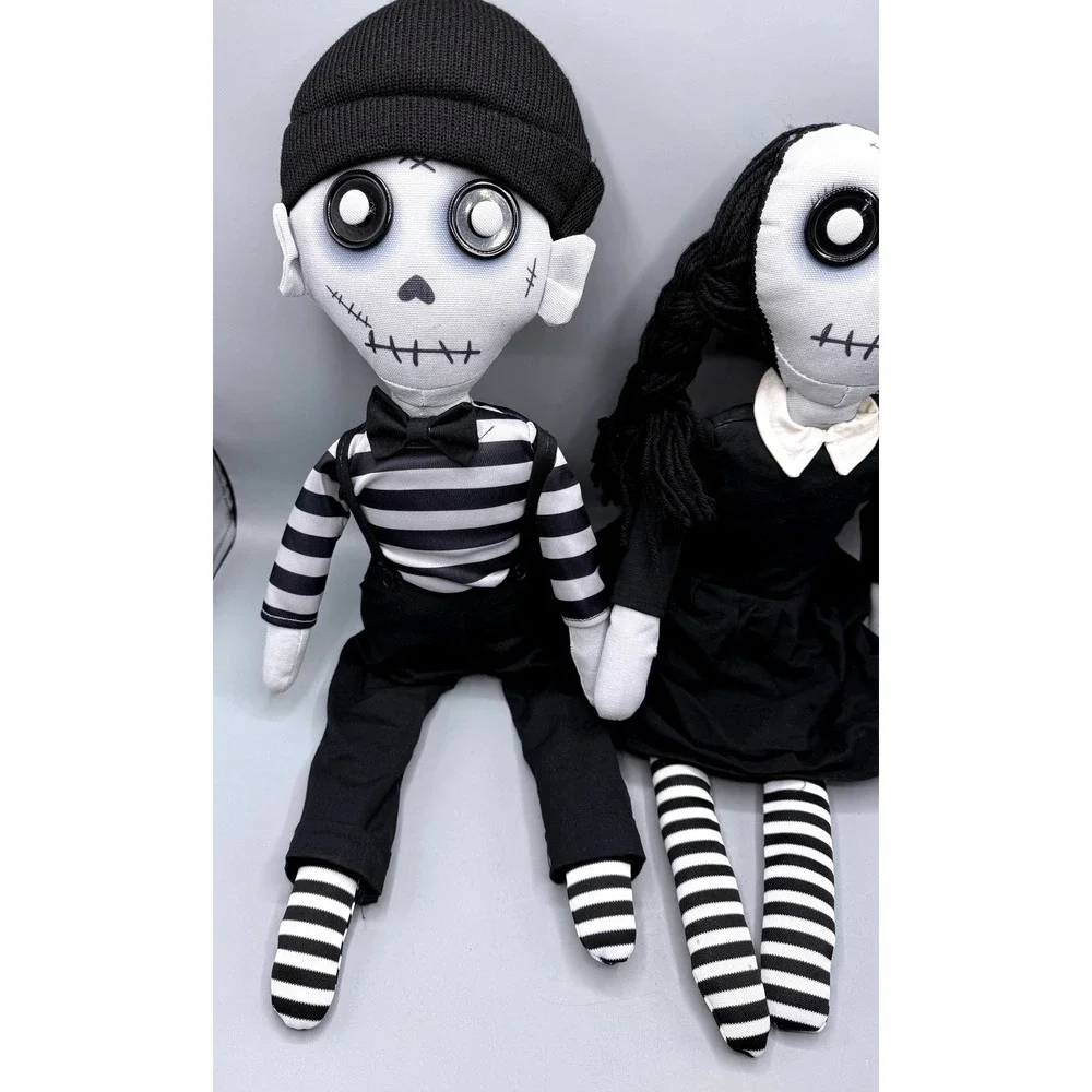 Debi Lilly these dolls